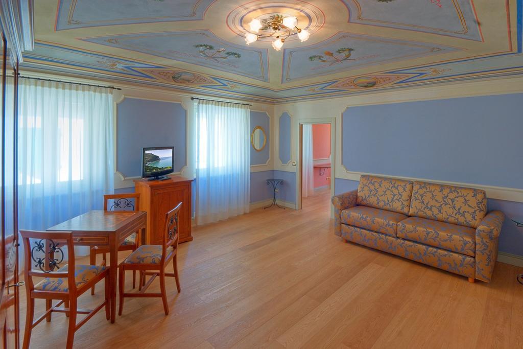 Bed and Breakfast Il Vicolo Relais Sirolo Pokoj fotografie